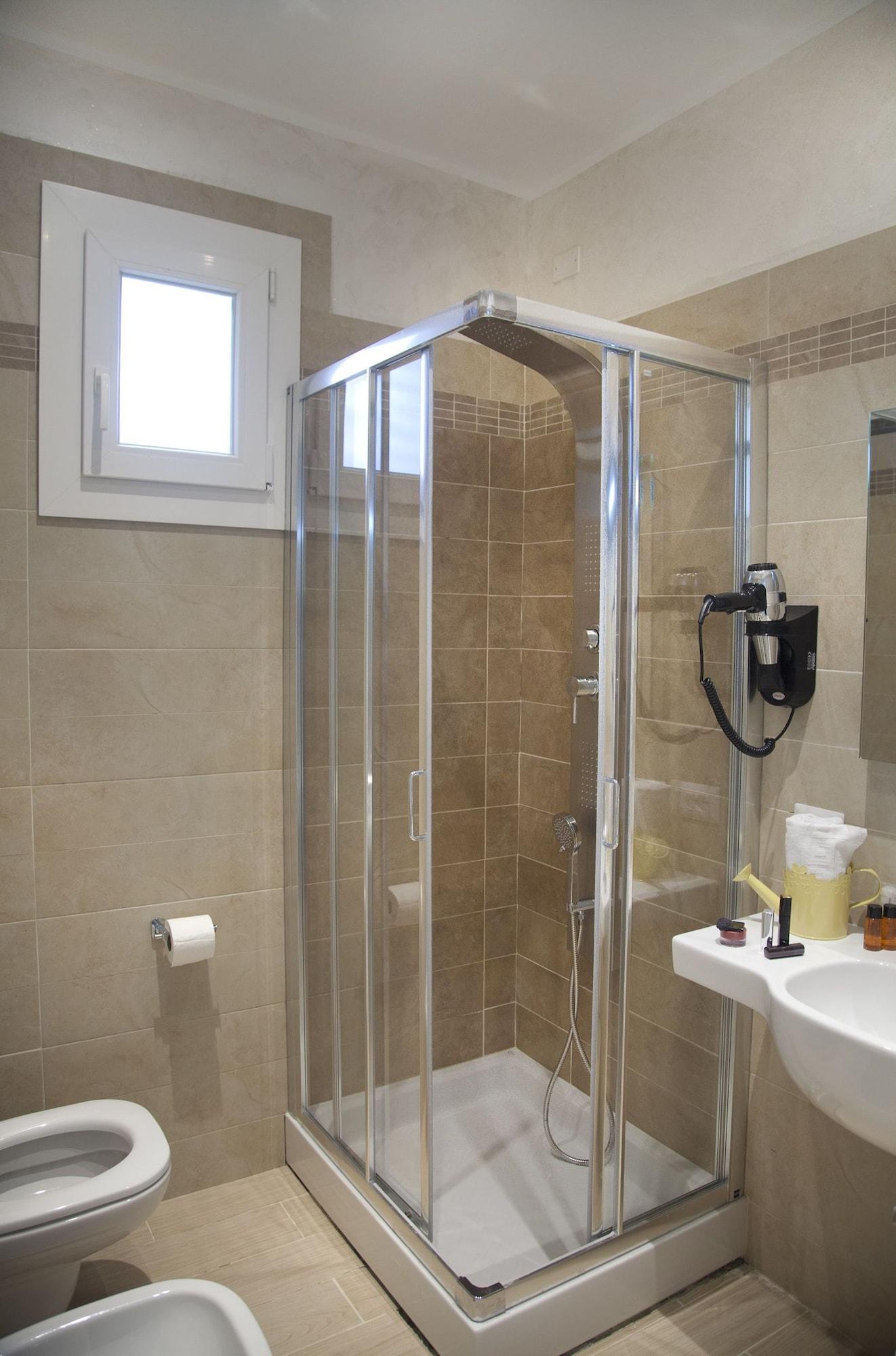 Hotel Britannia Rimini Marina Centro מראה חיצוני תמונה