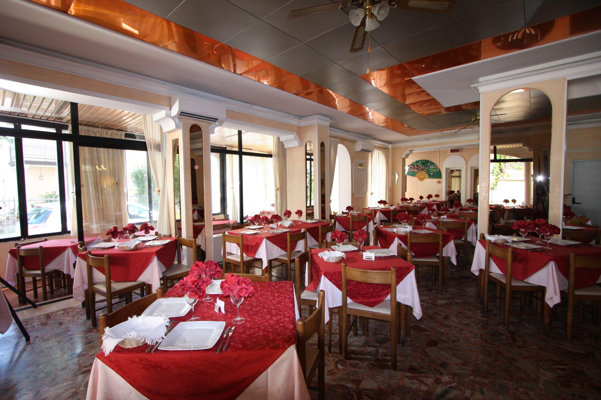 Hotel Britannia Rimini Marina Centro מראה חיצוני תמונה